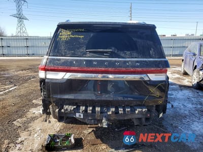 Zdjęcie 6 z 13 samochodu: 2024 LINCOLN NAVIGATOR L VIN:5LMJJ3NG6REL12471 - miniatura
