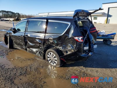 Drugie zdjęcie samochodu z przodu: 2024 CHRYSLER PACIFICA HYBRID SELECT VIN:2C4RC1S73RR150122 - miniatura