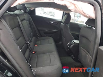 Zdjęcie 10 z 12 samochodu: 2016 CHEVROLET MALIBU LT VIN:1G1ZF5SX8GF173505 - miniatura