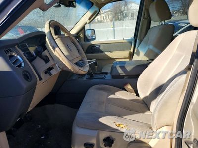 Zdjęcie 7 z 13 samochodu: 2008 FORD EXPEDITION XLT VIN:1FMFU16528LA42831 - miniatura