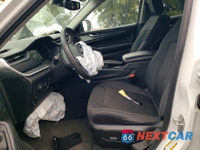 Zdjęcie 7 z 13 samochodu: 2023 JEEP GRAND CHEROKEE L LAREDO VIN:1C4RJKAGXP8865842 - miniatura