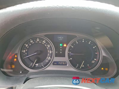 Zdjęcie 9 z 13 samochodu: 2006 LEXUS IS 350 BASE VIN:JTHBE262562003776 - miniatura
