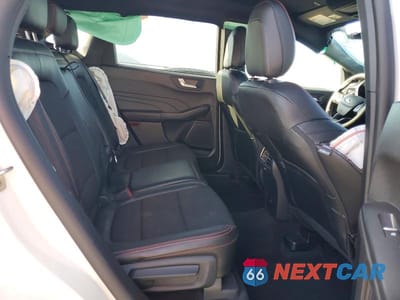 Zdjęcie 10 z 11 samochodu: 2026 FORD ESCAPE ST LINE VIN:1FMCU0MN4TUA32689 - miniatura