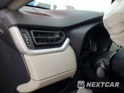 Zdjęcie 9 z 12 samochodu: 2021 TOYOTA RAV4 XLE VIN:2T3P1RFV4MW198182 - miniatura