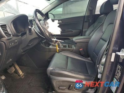 Zdjęcie 7 z 13 samochodu: 2019 KIA SPORTAGE EX VIN:KNDPNCAC2K7586446 - miniatura