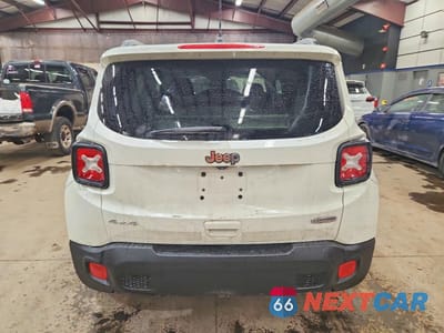 Zdjęcie 6 z 11 samochodu: 2018 JEEP RENEGADE LATITUDE VIN:ZACCJBBB5JPG96113 - miniatura