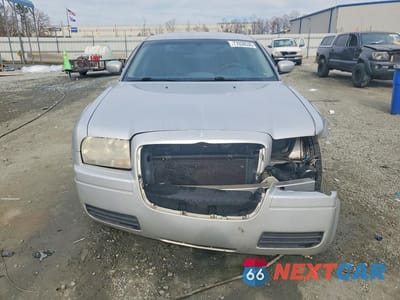 Piąte zdjęcie samochodu w środku: 2007 CHRYSLER 300 VIN:2C3LA43R67H884595 - miniatura