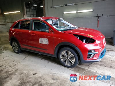 Czwarte zdjęcie samochodu z boku: 2022 KIA NIRO ELECTRIC EX VIN:KNDCC3LG9N5138581 - miniatura