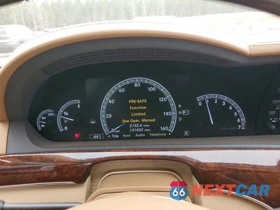 Zdjęcie 9 z 12 samochodu: 2012 MERCEDES-BENZ S 550 4MATIC VIN:WDDNG9EB7CA424246 - miniatura