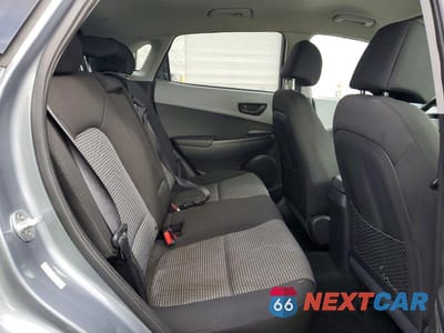 Zdjęcie 11 z 13 samochodu: 2018 HYUNDAI KONA SEL VIN:KM8K22AA3JU067669 - miniatura