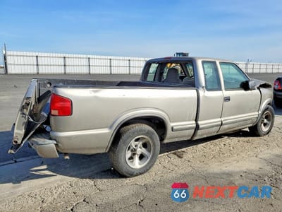 Trzecie zdjęcie samochodu z tyłu: 2000 CHEVROLET S TRUCK S10 VIN:1GCCS1947YK156507 - miniatura