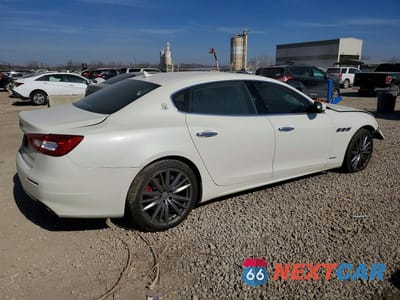Trzecie zdjęcie samochodu z tyłu: 2020 MASERATI QUATTROPORTE S VIN:ZAM56YRL9L1354030 - miniatura