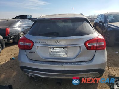 Zdjęcie 6 z 12 samochodu: 2016 MERCEDES-BENZ GLA 250 VIN:WDCTG4EB2GJ205537 - miniatura