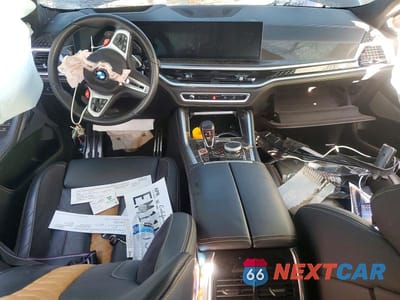 Zdjęcie 8 z 13 samochodu: 2024 BMW X6 M COMPETITION VIN:5YM23ET03R9S29717 - miniatura