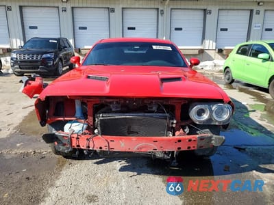 Piąte zdjęcie samochodu w środku: 2015 DODGE CHALLENGER SXT VIN:2C3CDZAG5FH923942 - miniatura
