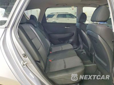 Zdjęcie 10 z 13 samochodu: 2012 HYUNDAI ELANTRA TOURING SE VIN:KMHDC8AE1CU136700 - miniatura