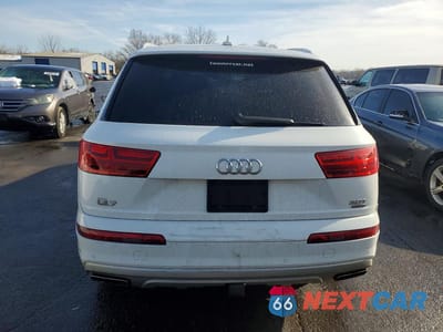 Zdjęcie 6 z 12 samochodu: 2017 AUDI Q7 PREMIUM PLUS VIN:WA1LAAF7XHD032103 - miniatura