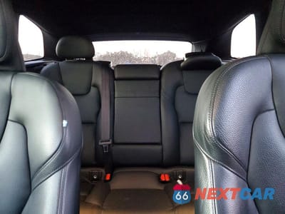 Zdjęcie 10 z 12 samochodu: 2019 VOLVO XC60 T5 INSCRIPTION VIN:LYV102RL4KB247184 - miniatura