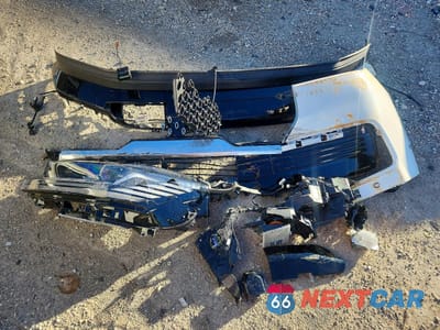 Zdjęcie 13 z 14 samochodu: 2025 LINCOLN NAVIGATOR RESERVE VIN:5LMJJ2LG5SEL08611 - miniatura