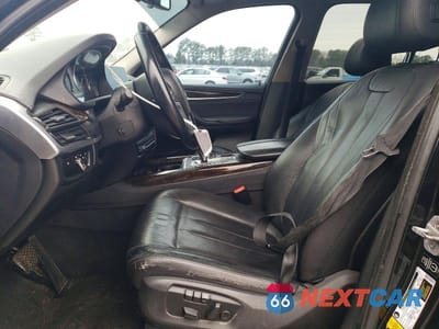 Zdjęcie 7 z 13 samochodu: 2015 BMW X5 XDRIVE35I VIN:5UXKR0C59F0K60183 - miniatura