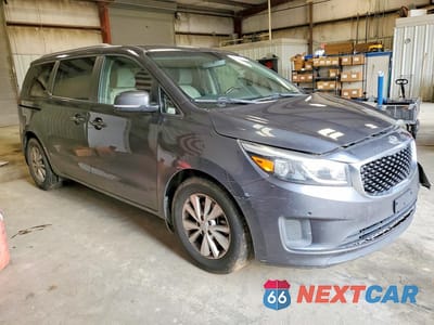 Czwarte zdjęcie samochodu z boku: 2017 KIA SEDONA LX VIN:KNDMB5C10H6329089 - miniatura