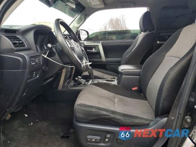 Zdjęcie 7 z 12 samochodu: 2018 TOYOTA 4RUNNER SR5/SR5 PREMIUM VIN:JTEBU5JR7J5551131 - miniatura