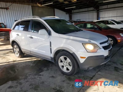 Czwarte zdjęcie samochodu z boku: 2014 CHEVROLET CAPTIVA LS VIN:3GNAL2EK9ES605787 - miniatura