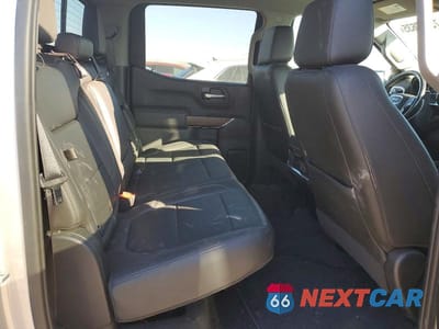 Zdjęcie 10 z 12 samochodu: 2020 GMC SIERRA K1500 SLT VIN:3GTU9DEDXLG171672 - miniatura