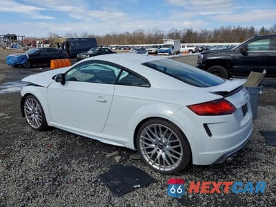 Drugie zdjęcie samochodu z przodu: 2022 AUDI TTS VIN:TRUA1AFVXN1002338 - miniatura