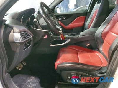 Zdjęcie 7 z 13 samochodu: 2019 JAGUAR F-PACE R - SPORT VIN:SADCL2FX8KA361837 - miniatura