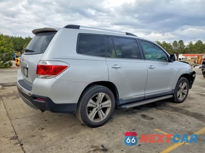 Trzecie zdjęcie samochodu z tyłu: 2013 TOYOTA HIGHLANDER LIMITED VIN:5TDYK3EH6DS123057 - miniatura