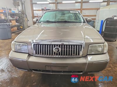 Piąte zdjęcie samochodu w środku: 2006 MERCURY GRAND MARQUIS LS VIN:2MEFM75W26X644953 - miniatura