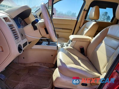 Zdjęcie 7 z 12 samochodu: 2008 FORD ESCAPE XLT VIN:1FMCU03118KB50135 - miniatura