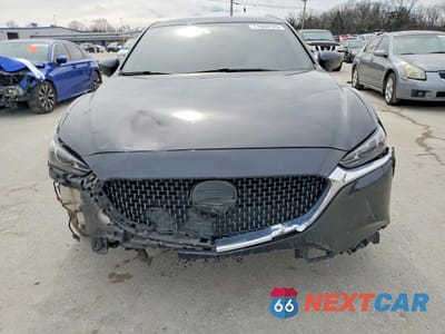 Piąte zdjęcie samochodu w środku: 2018 MAZDA 6 SPORT VIN:JM1GL1UM7J1322493 - miniatura