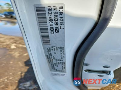 Zdjęcie 13 z 13 samochodu: 2022 JEEP COMPASS LATITUDE VIN:3C4NJCBB8NT179854 - miniatura