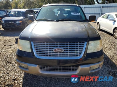 Piąte zdjęcie samochodu w środku: 2004 FORD EXPEDITION EDDIE BAUER VIN:1FMPU17L14LA08598 - miniatura