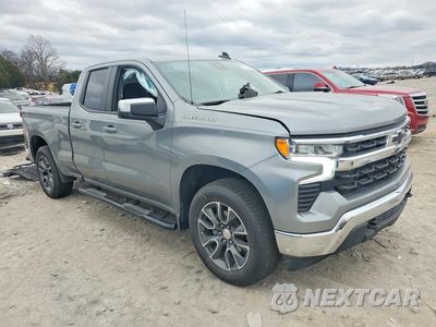 Czwarte zdjęcie samochodu z boku: 2025 CHEVROLET SILVERADO K1500 LT VIN:1GCRKDED0SZ112767 - miniatura