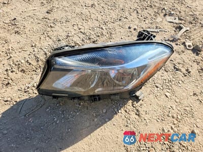 Zdjęcie 12 z 12 samochodu: 2019 MERCEDES-BENZ GLA 250 4MATIC VIN:WDCTG4GB4KU009779 - miniatura