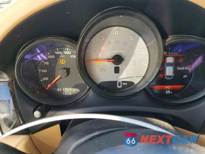 Zdjęcie 9 z 14 samochodu: 2015 PORSCHE MACAN S VIN:WP1AB2A57FLB62329 - miniatura