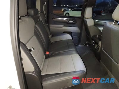 Zdjęcie 10 z 11 samochodu: 2024 CHEVROLET SILVERADO K1500 ZR2 VIN:3GCUDHE85RG310043 - miniatura