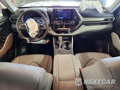 Zdjęcie 8 z 14 samochodu: 2025 TOYOTA HIGHLANDER HYBRID XLE VIN:5TDKBRCH3SS672000 - miniatura