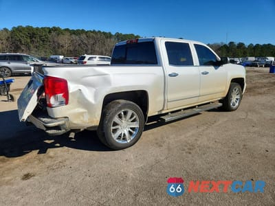 Trzecie zdjęcie samochodu z tyłu: 2018 CHEVROLET SILVERADO K1500 HIGH COUNTRY VIN:3GCUKTEC9JG593743 - miniatura
