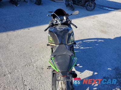 Zdjęcie 6 z 9 samochodu: 2020 KAWASAKI ZX636 K VIN:JKBZXJH19LA005899 - miniatura