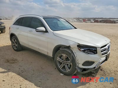 Czwarte zdjęcie samochodu z boku: 2019 MERCEDES-BENZ GLC 300 VIN:WDC0G4JB0KV174783 - miniatura