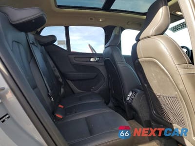 Zdjęcie 11 z 13 samochodu: 2025 VOLVO XC40 PLUS VIN:YV4L12UC7S2468886 - miniatura