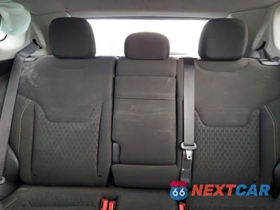 Zdjęcie 10 z 13 samochodu: 2018 JEEP COMPASS SPORT VIN:3C4NJCAB7JT286308 - miniatura