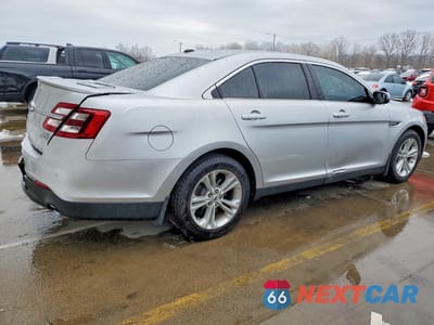 Trzecie zdjęcie samochodu z tyłu: 2017 FORD TAURUS SEL VIN:1FAHP2E84HG125374 - miniatura