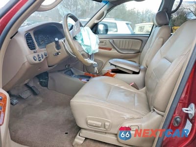 Zdjęcie 7 z 12 samochodu: 2004 TOYOTA TUNDRA LIMITED VIN:5TBDT481X4S463465 - miniatura