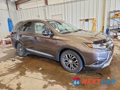 Czwarte zdjęcie samochodu z boku: 2017 MITSUBISHI OUTLANDER GT VIN:JA4JZ4AX5HZ039827 - miniatura