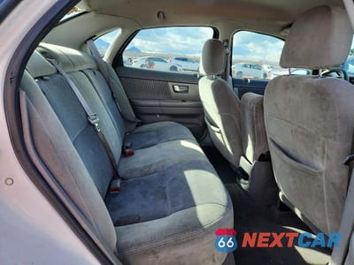 Zdjęcie 10 z 13 samochodu: 2000 FORD TAURUS SES VIN:1FAFP55U5YG232648 - miniatura